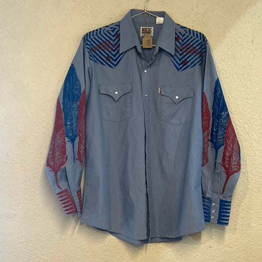 Snap Shirt 001 feather cuffs