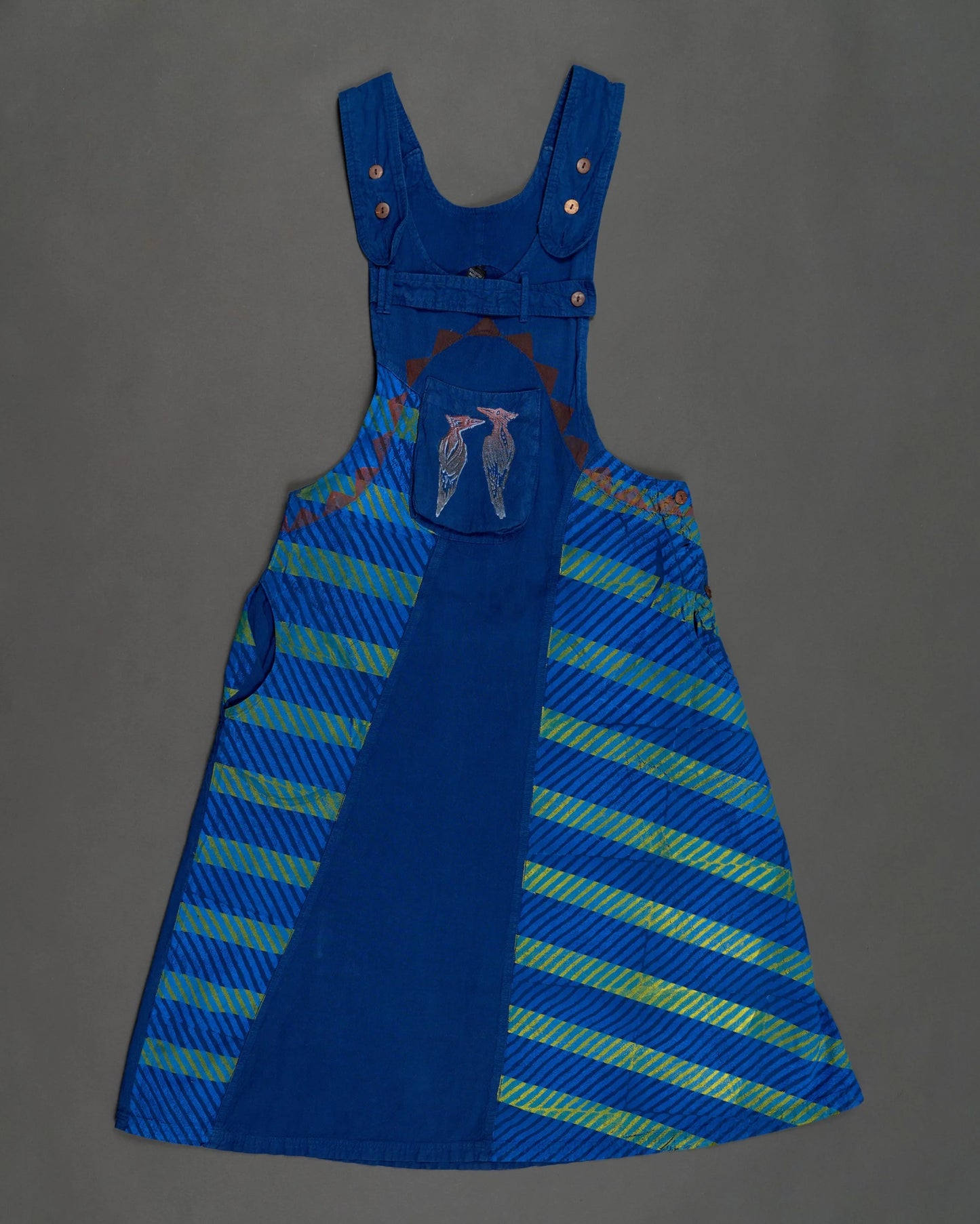 Dress 003 Overall style