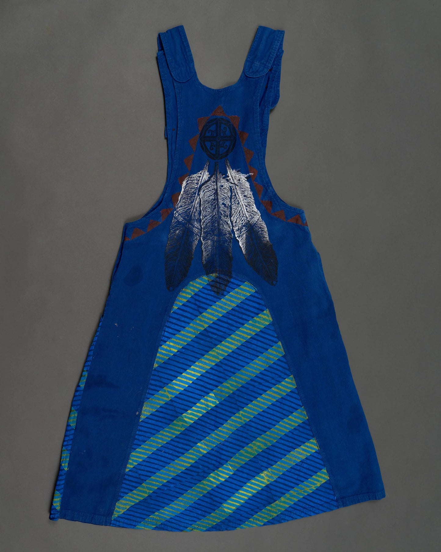 Dress 003 Overall style